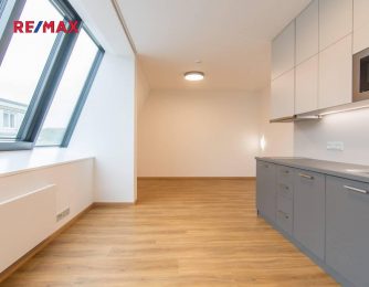 Pronájem bytu 1+kk v osobním vlastnictví